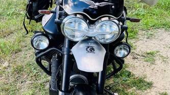 Moto Guzzi V85 TT Centenario (2021 - 22)