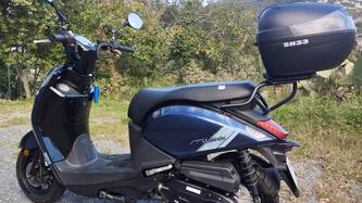 Sym Mio 50 (2021 - 25) usata