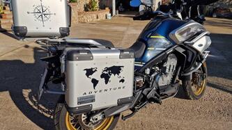 CFMOTO 800MT Touring (2022 - 25) usata
