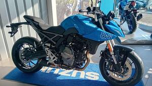 Suzuki GSX-8S (2025) 