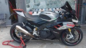Aprilia RSV4 1100 (2021 - 24) 