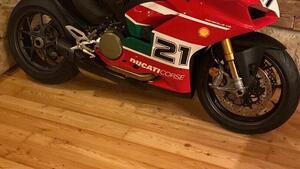 Ducati Panigale V2 Bayliss 1st Championship 20th Anniversary (2021 - 24)