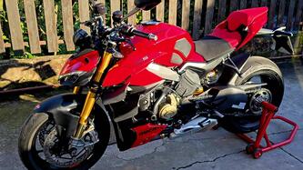 Ducati Streetfighter V4 S (2023 - 24) usata