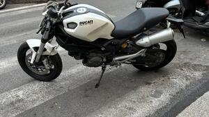 Ducati Monster 696 Plus (2007 - 14) 
