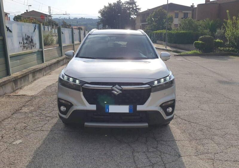 Suzuki S-Cross 1.4h Top+ 2wd