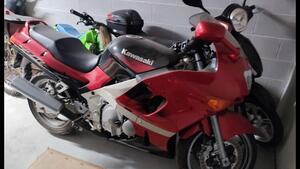 Kawasaki ZZR 600 (2001 - 05) 