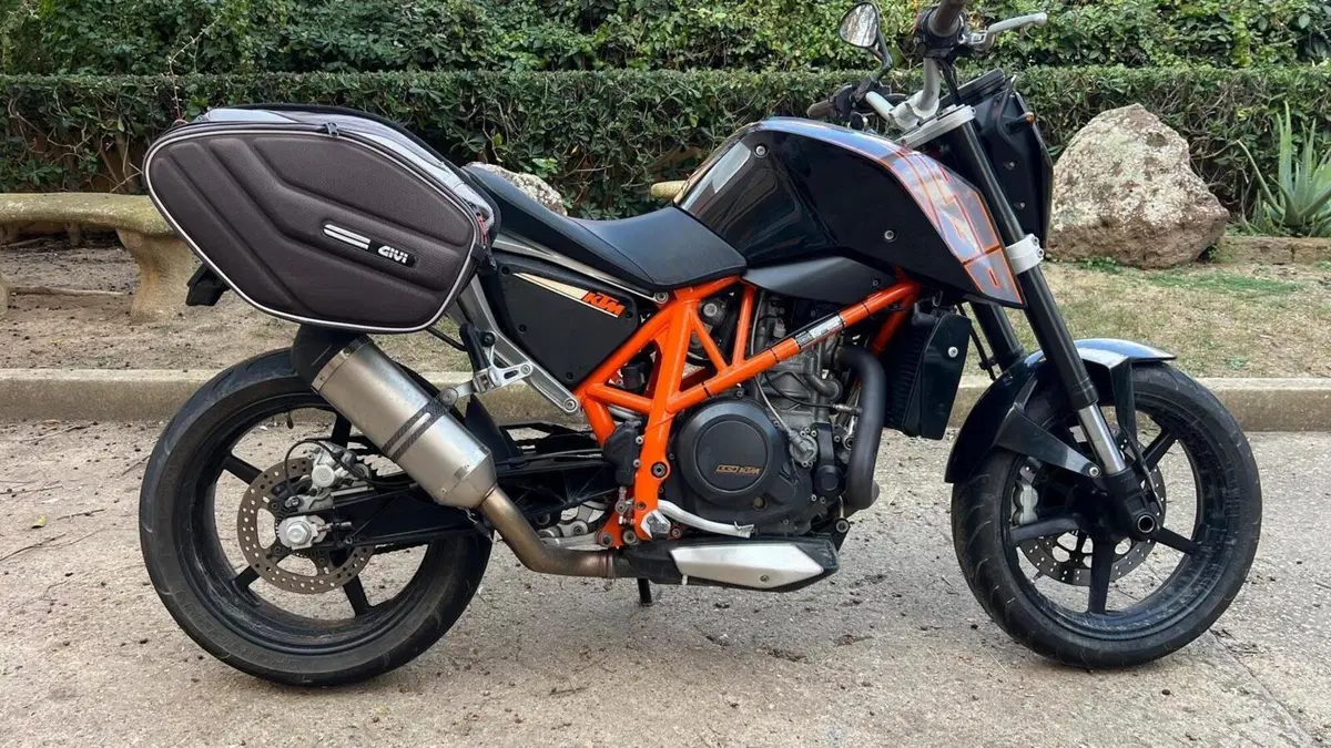 KTM 690 Duke (2012 - 16)  (3)