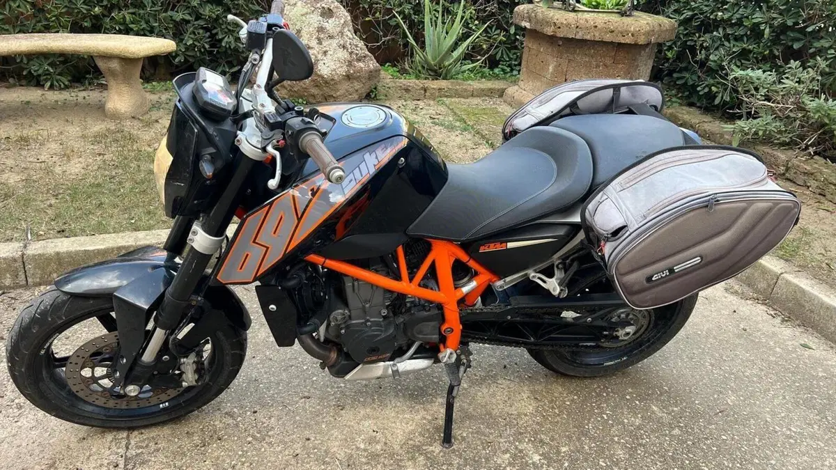 KTM 690 Duke (2012 - 16)  (4)