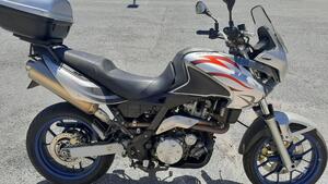 Aprilia Pegaso 650 Strada (2005 - 11) 