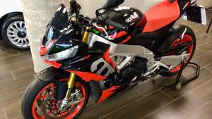 Aprilia Tuono V4 Factory (2021 - 24) 