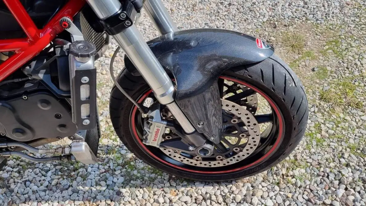 Ducati Monster S4R Testastretta  (6)