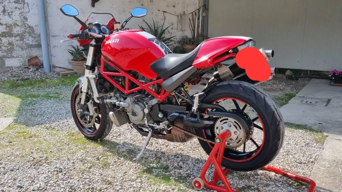Ducati Monster S4R Testastretta  (13)