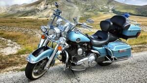 Harley-Davidson 1584 Road King Classic (2007 - 10) - FLHRC 