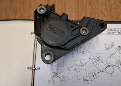pinza freno anteriore sx doppio spurgo LEMANS 1 CO Brembo - Annuncio 9663052