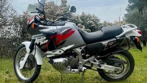 Honda Africa Twin XRV 750 (1996 - 02) 