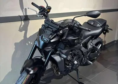 Yamaha MT-09 Y-AMT (2024 - 26) - Annuncio 9663198