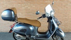 Vespa GTS 300 Touring ABS (2017 - 19) 