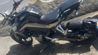 CFMOTO 300NK (2021 - 25) usata