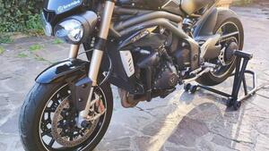 Triumph Speed Triple 1050 S ABS (2016 - 17) 