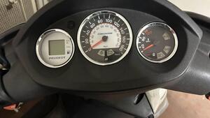 Peugeot Geopolis 400 