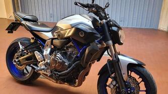 Yamaha MT-07 (2014 - 16) usata