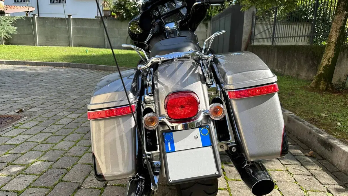 Harley-Davidson 107 Electra Glide Ultra Limited (2017 - 18) - FLHTK  (8)