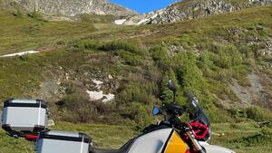 Moto Guzzi V85 TT Evocative Graphics (2019 - 20) 