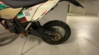 KTM 125 EXC Six Days (2011) usata