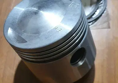 PISTONE ORIGINALE NUOVO PER MOTO GUZZI NUOVO FALCO - Annuncio 9665549
