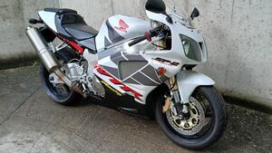 Honda VTR 1000 SP-2 (2002 - 06) 