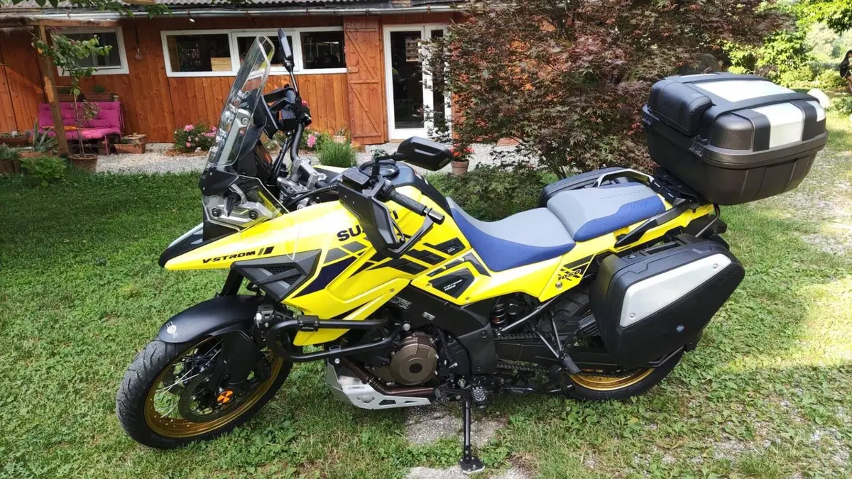 Suzuki V-Strom 1050XT (2020 - 23)  (4)