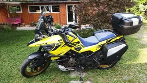 Suzuki V-Strom 1050XT (2020 - 23)  (4)
