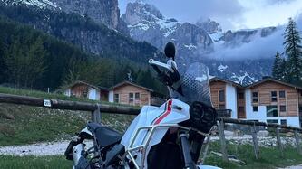 Ducati DesertX (2022 - 25) usata