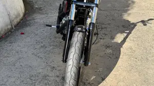 Harley-Davidson 1584 Street Bob (2008 - 15) - FXDB  (3)