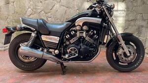 Yamaha V-Max 1200