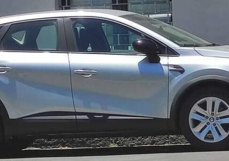 Renault Captur Full Hybrid E-Tech 145 CV Zen 