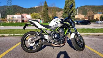 Kawasaki Z 650 (2020) usata