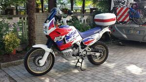 Honda Africa Twin XRV 750 (1993 - 95) 