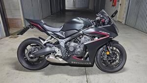 Honda CBR 650 R (2024 - 25) 