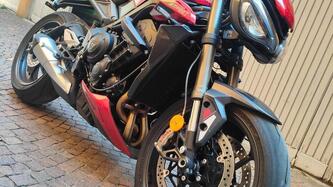 Triumph Street Triple 765 RS (2023 - 25) usata