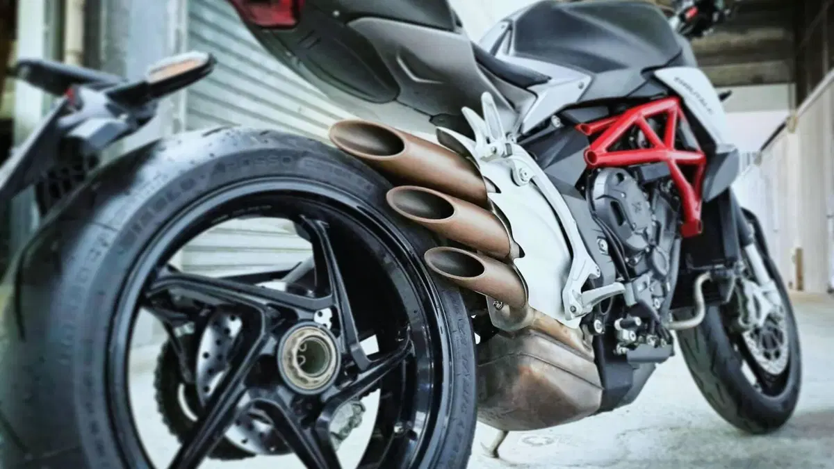 MV Agusta Brutale 800 EAS ABS (2016 - 19) 