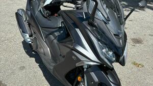 Kymco AK 550 ETS (2021 - 25) 