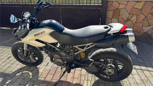 Ducati Hypermotard 796 (2012) 