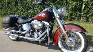 Harley-Davidson 1585 Softail Deluxe (2011) - FLSTN 