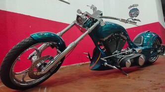Harley-Davidson 1584 Super Glide Custom (2008 - 13) - FXDC usata