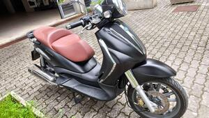 Piaggio Beverly Cruiser 500 