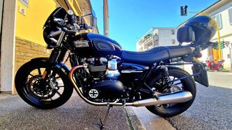 Triumph Street Twin 900 (2019 - 20) usata