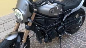 Benelli Leoncino 800 Trail (2022 - 25) 