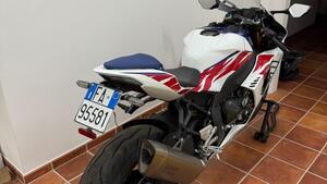 Honda CBR 1000 RR-R Fireblade SP 30th Anniversary (2022 - 23) 