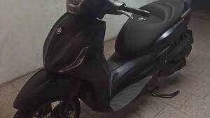 Piaggio Beverly 300 S ABS-ASR (2021 - 25) 